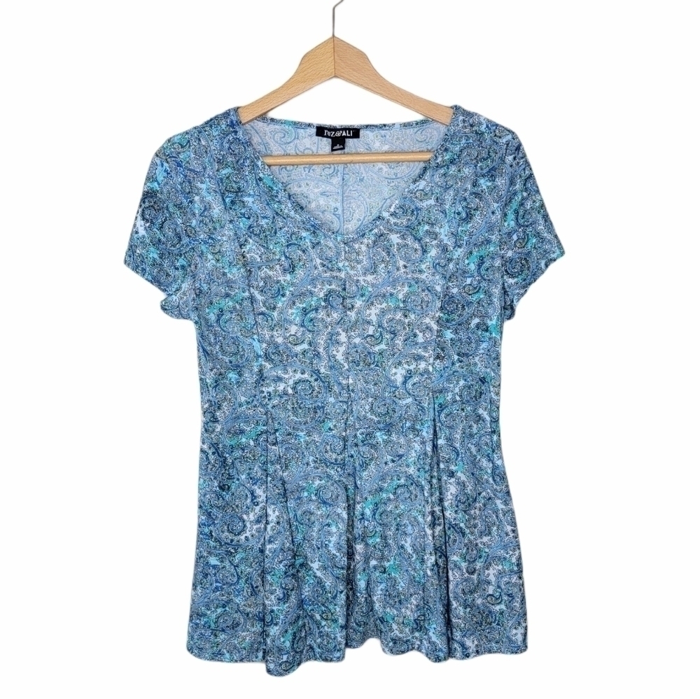 Roz & Ali Blue Paisley Print Short Sleeve Babydoll Top Size Small